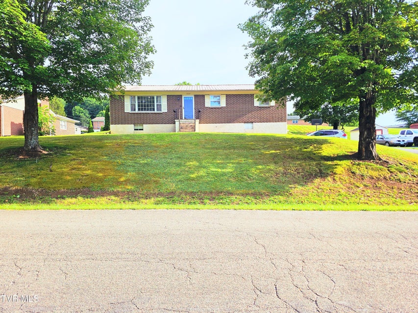 Photo #2: 14210 Brynwood Drive