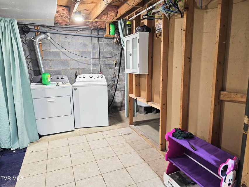 Photo #23: 14210 Brynwood Drive
