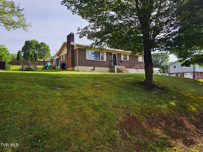 Photo #3: 14210 Brynwood Drive