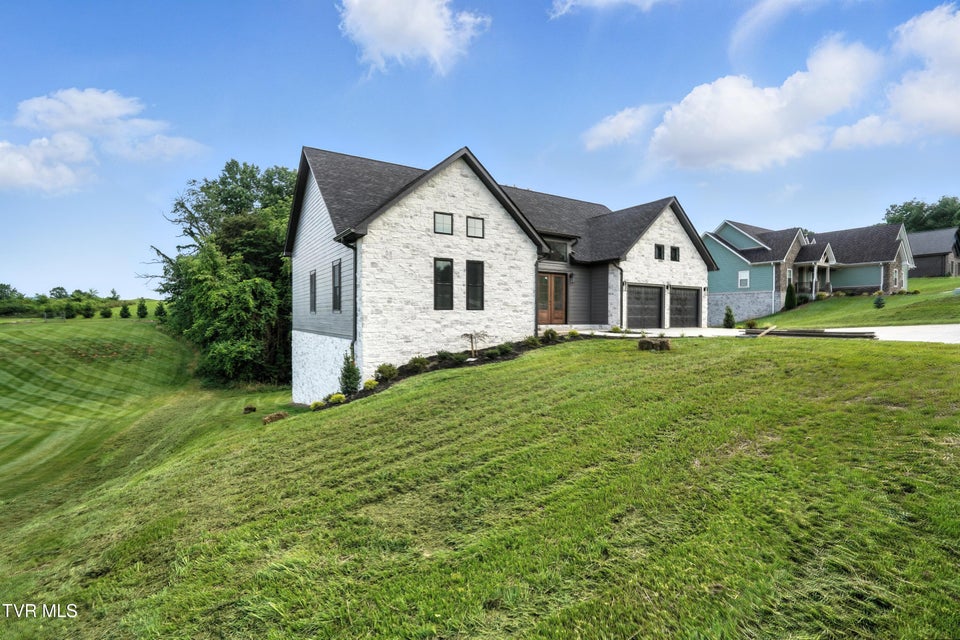Photo #2: 1040 Bovine Ranch Ranch