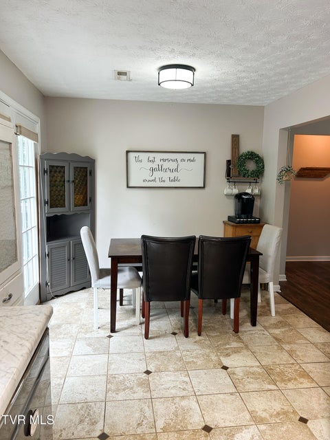 Photo #8: 1032 Sugar Creek Lane