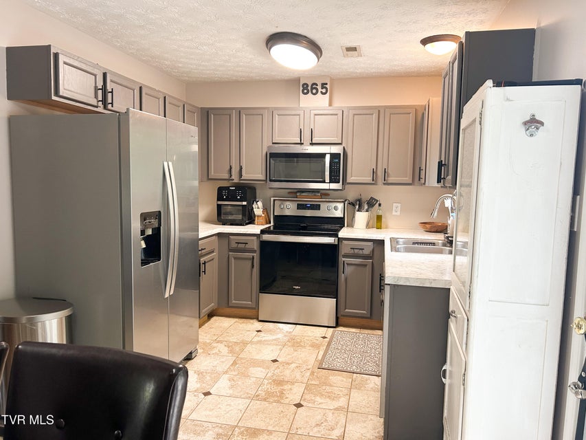Photo #10: 1032 Sugar Creek Lane