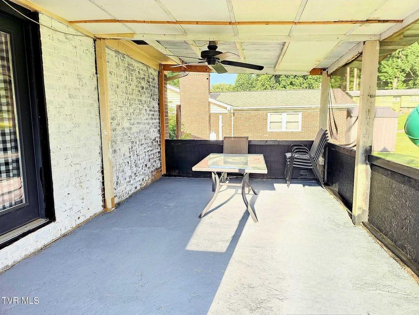 Photo #6: 14210 Brynwood Drive