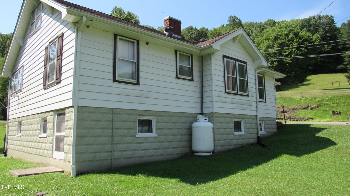 Photo #4: 5428 Guest River Road