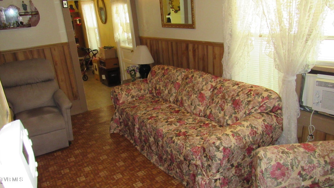 Photo #25: 5428 Guest River Road