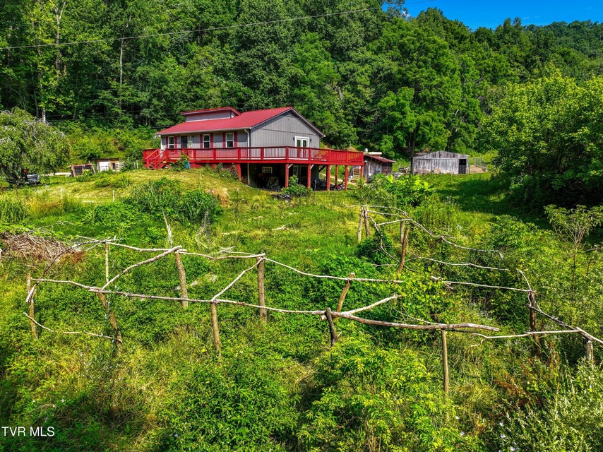 Photo #56: 1446 War Valley Road
