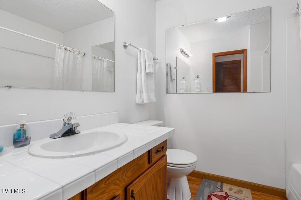 Photo #18: 780 Hamilton Road