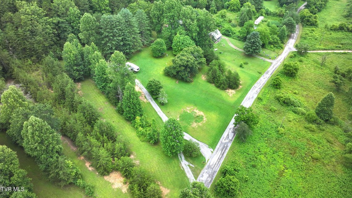 Photo #18: 901 Grassy Creek Road
