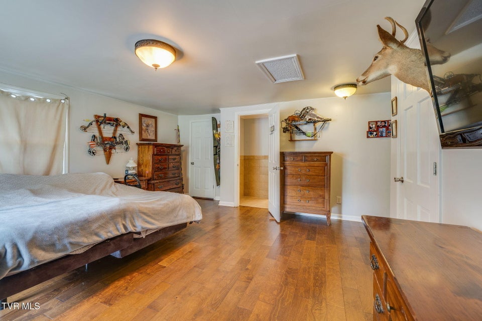 Photo #15: 1605 Woodmont Drive