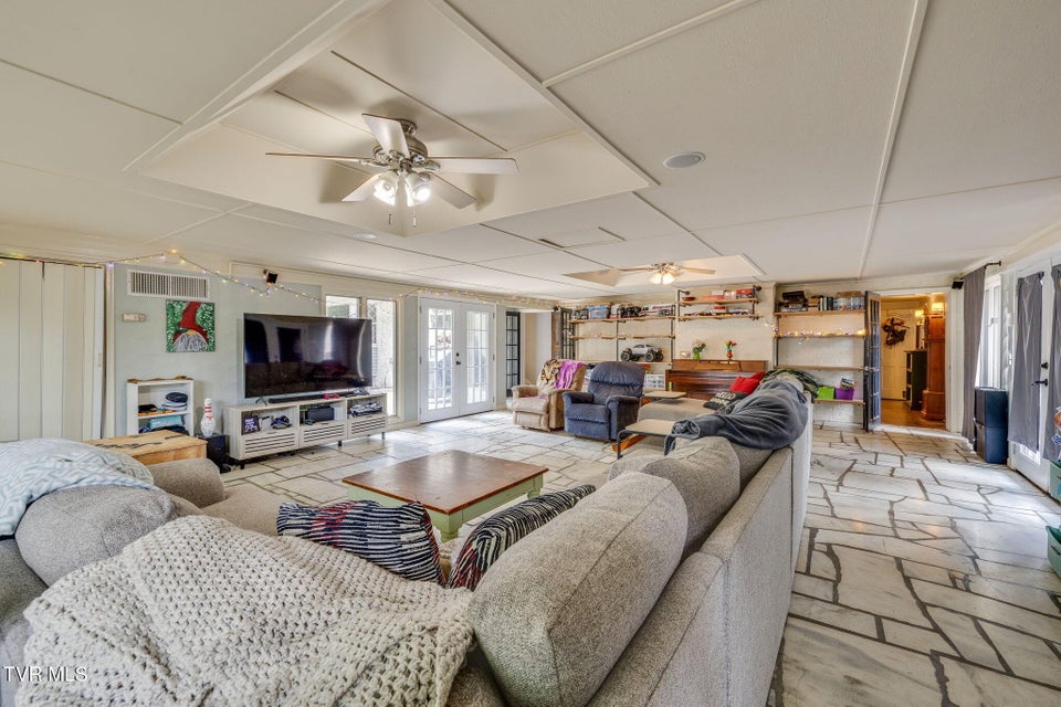 Photo #26: 1605 Woodmont Drive