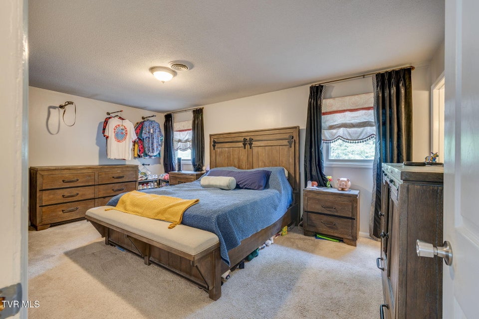 Photo #27: 1605 Woodmont Drive