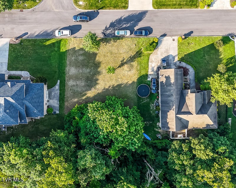 Photo #6: 1764 Buckingham Court