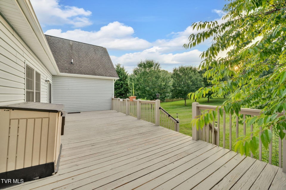 Photo #47: 114 Wiltshire Drive