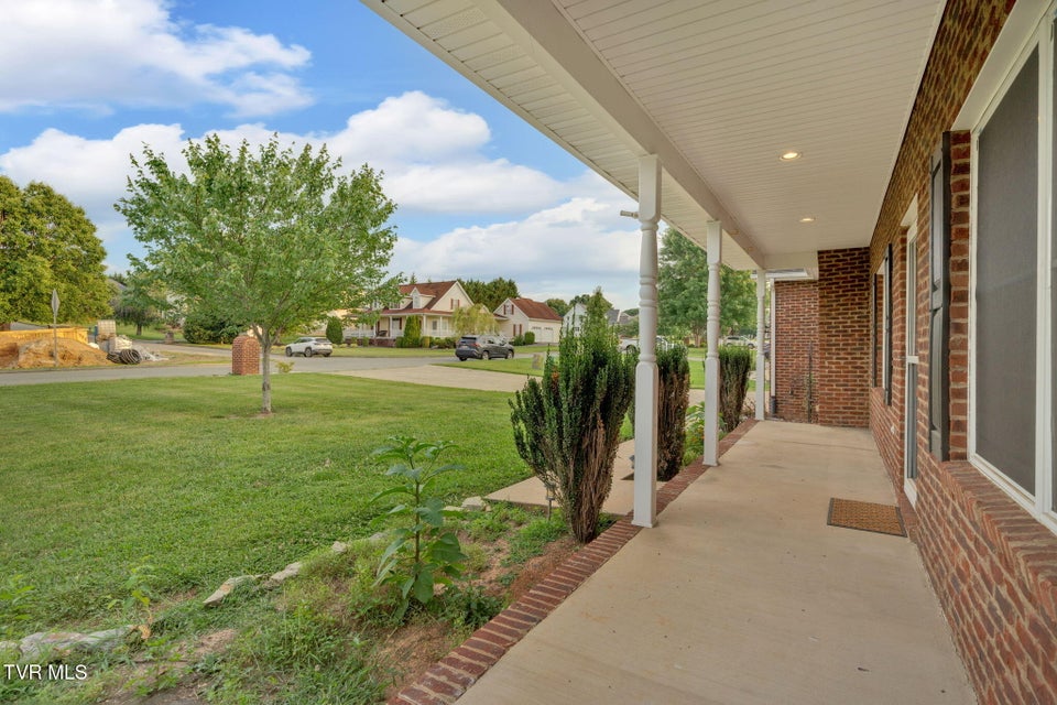 Photo #18: 114 Wiltshire Drive