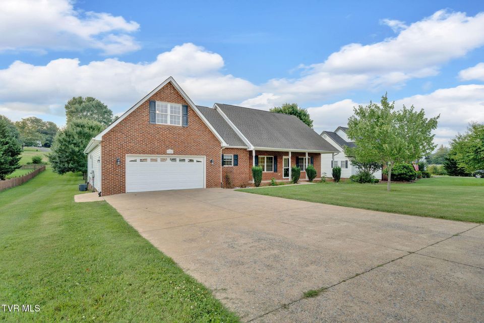 Photo #2: 114 Wiltshire Drive