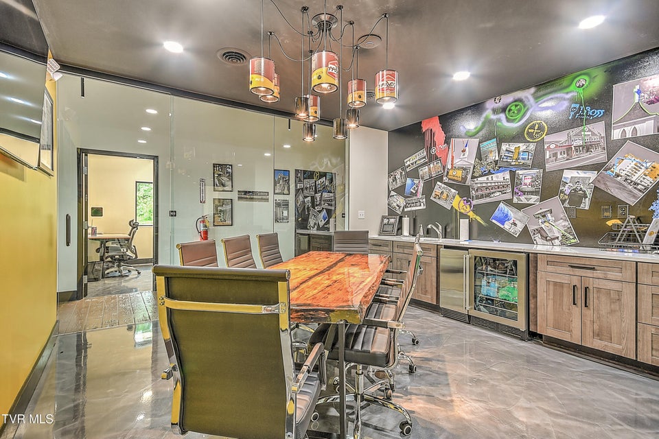 Photo #27: 915 Millennium Court