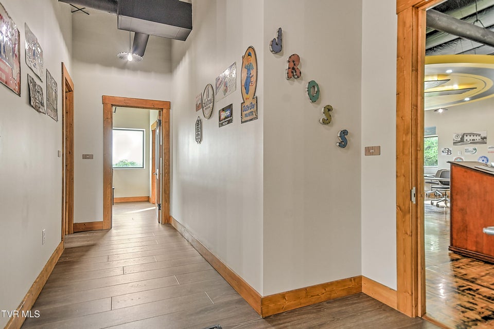 Photo #41: 915 Millennium Court