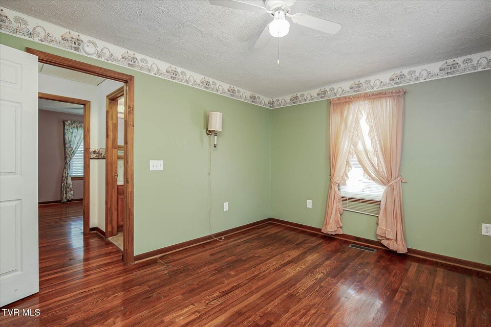 Photo #23: 227 Jonesboro Drive