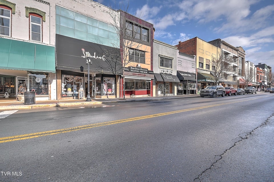 Photo #5: 529 State Street