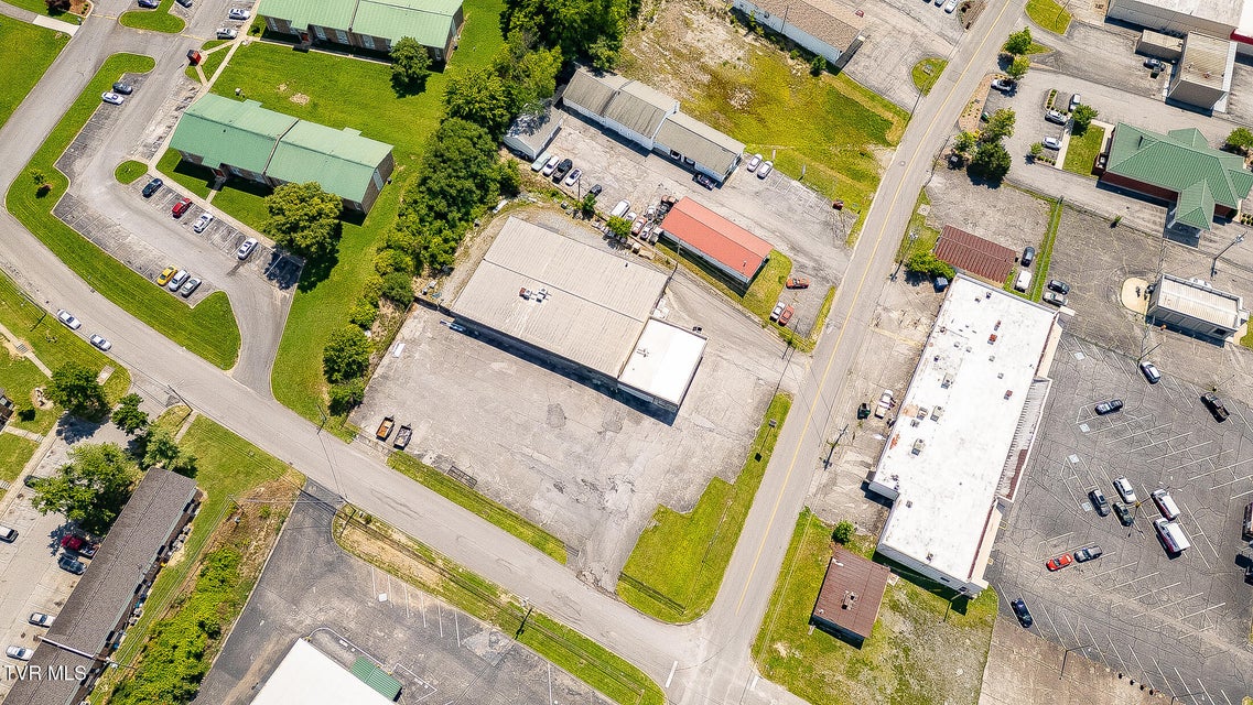Photo #10: 1912 Bowater Drive