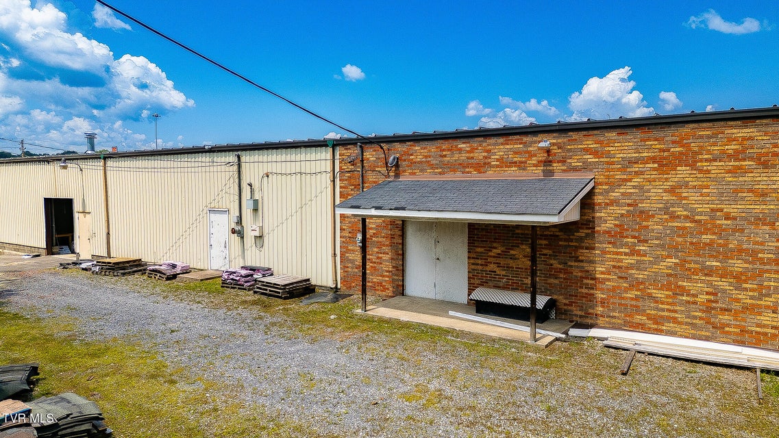 Photo #21: 1912 Bowater Drive