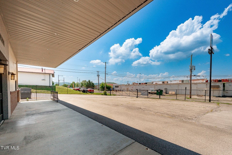 Photo #4: 1912 Bowater Drive