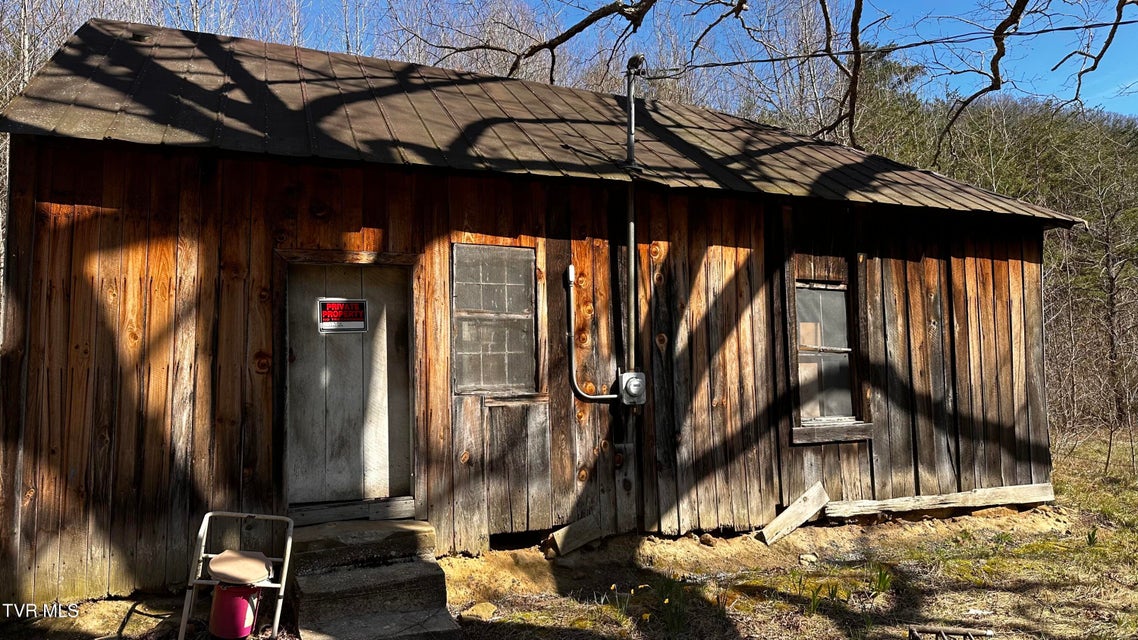 Photo #5: 2063 Kelley Gap Road