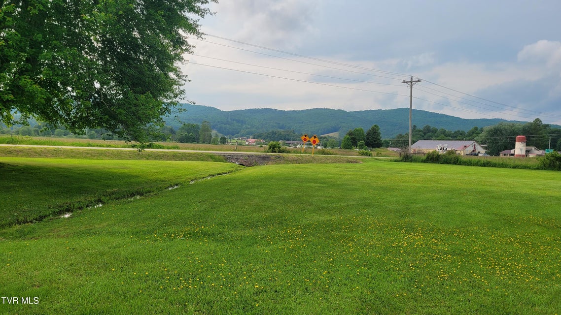 Photo #6: 225 Highway 91 Highway