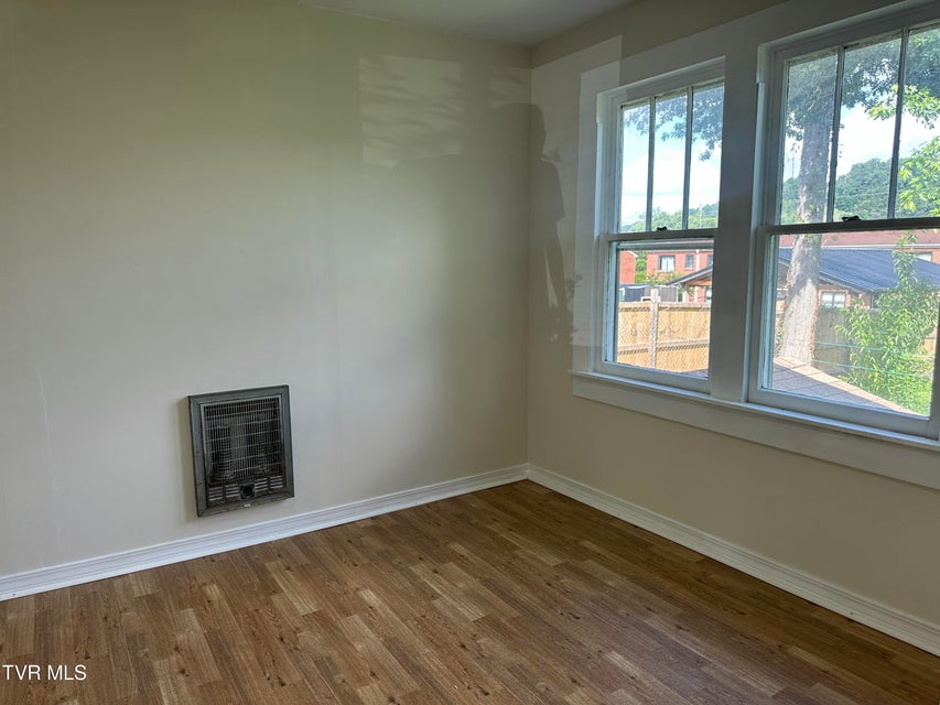 Photo #16: 613 Spruce Street