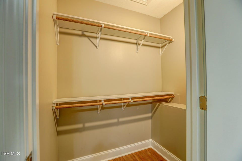 Photo #26: 136 Wilkshire Place