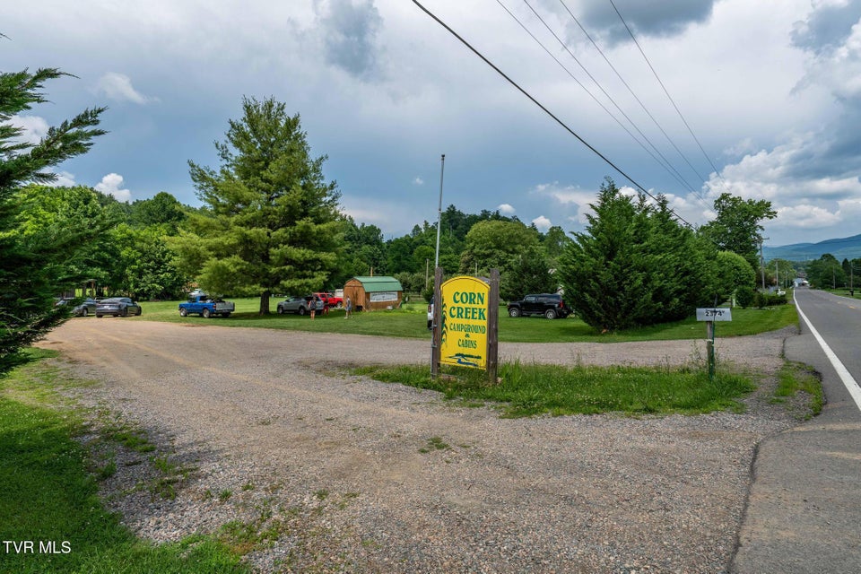 Photo #36: 2374 Highway 421 N 