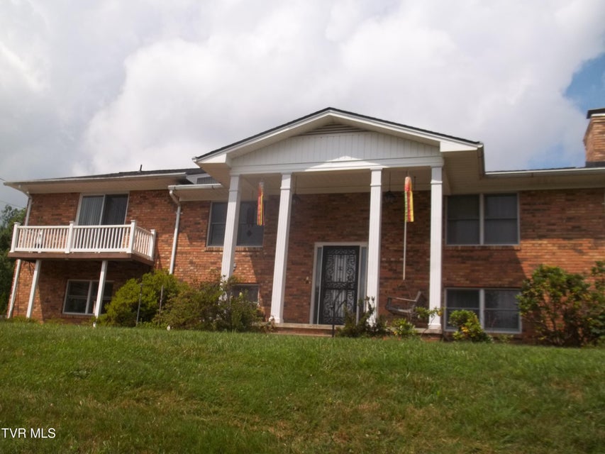 Photo #2: 313 Milburn Avenue