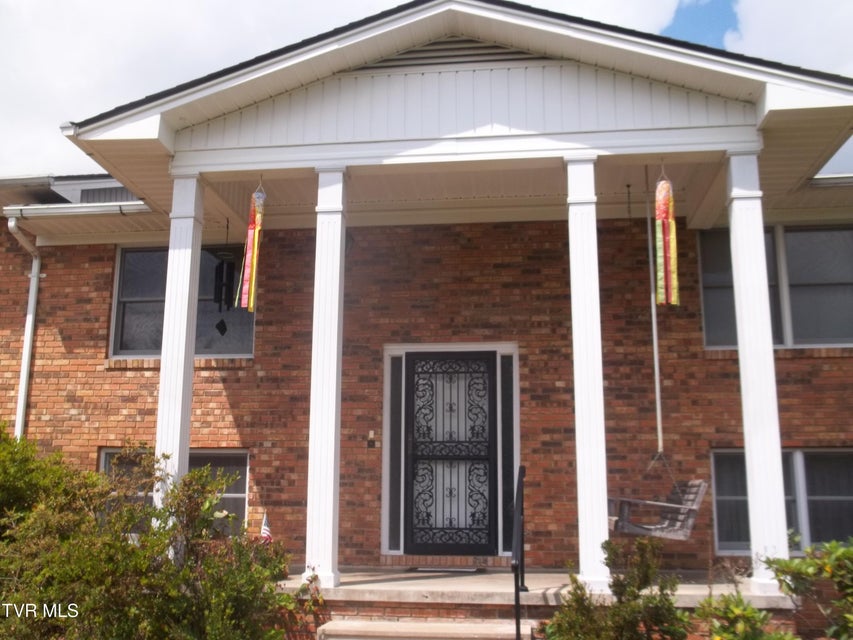 Photo #15: 313 Milburn Avenue