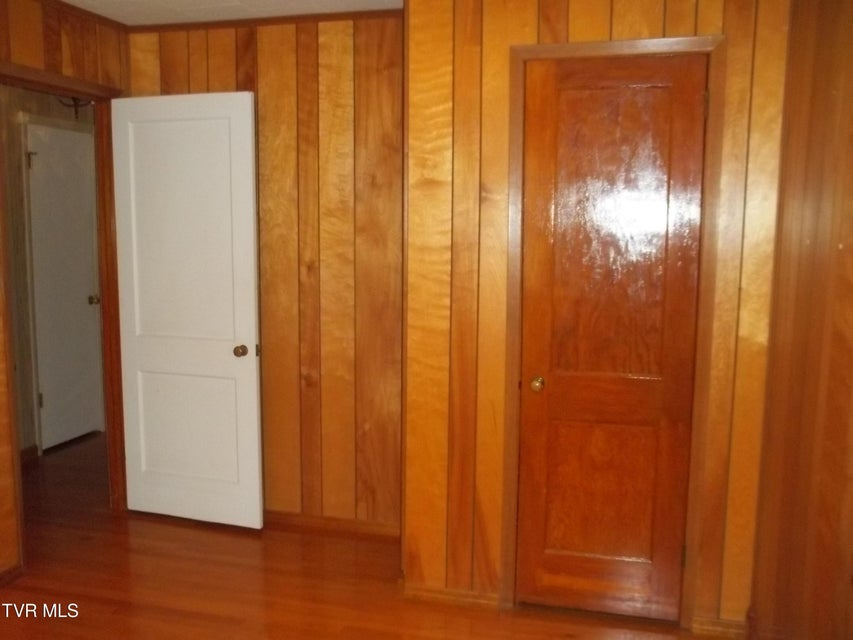 Photo #28: 313 Milburn Avenue
