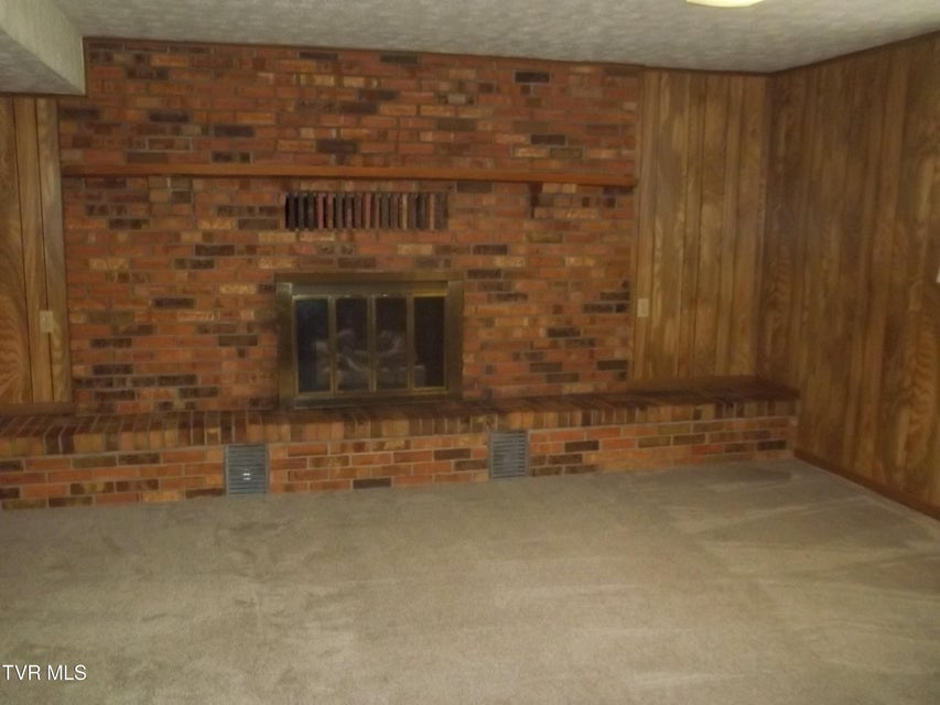 Photo #38: 313 Milburn Avenue