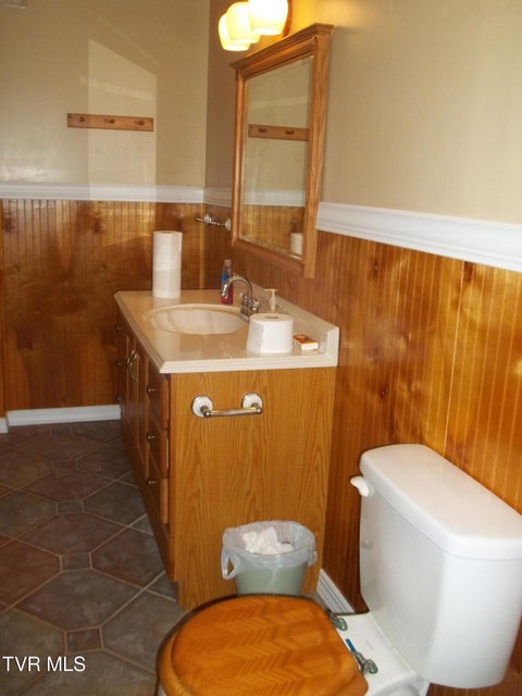 Photo #47: 313 Milburn Avenue