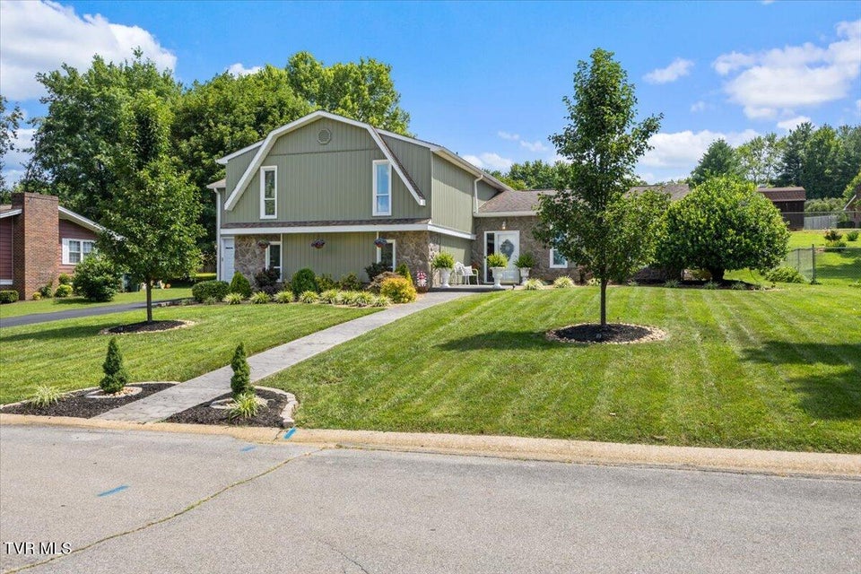 Photo #55: 1207 Tanglewood Drive