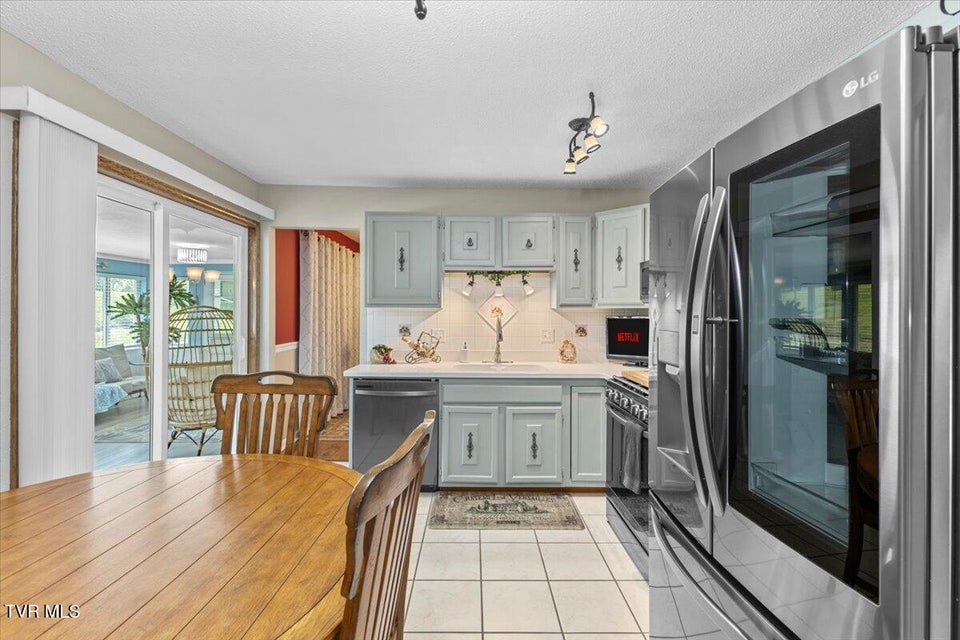 Photo #14: 1207 Tanglewood Drive