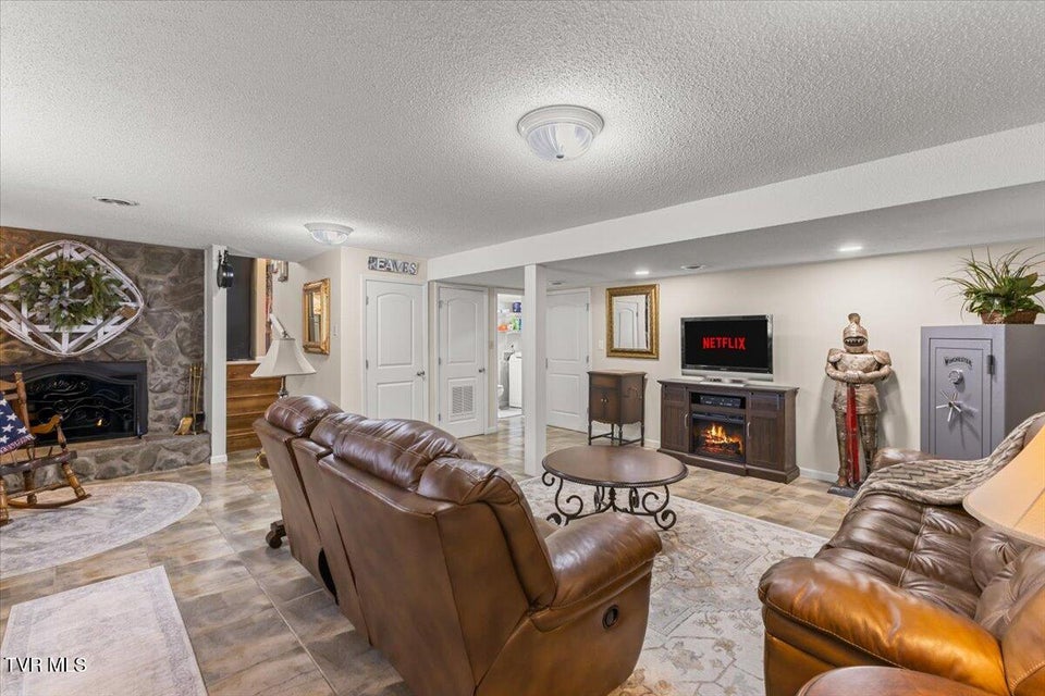 Photo #22: 1207 Tanglewood Drive