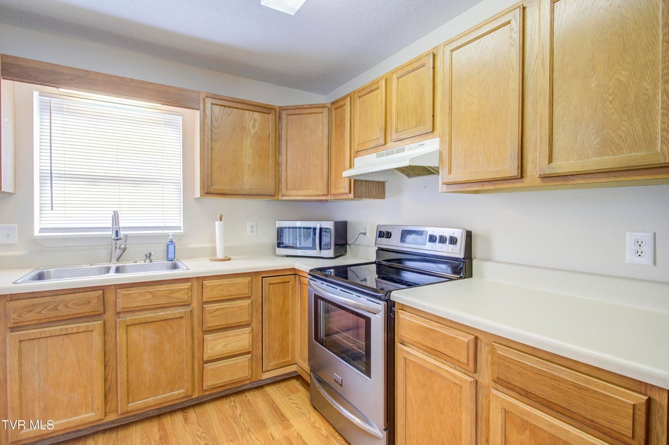 Photo #2: 2244 Forest Acres Drive