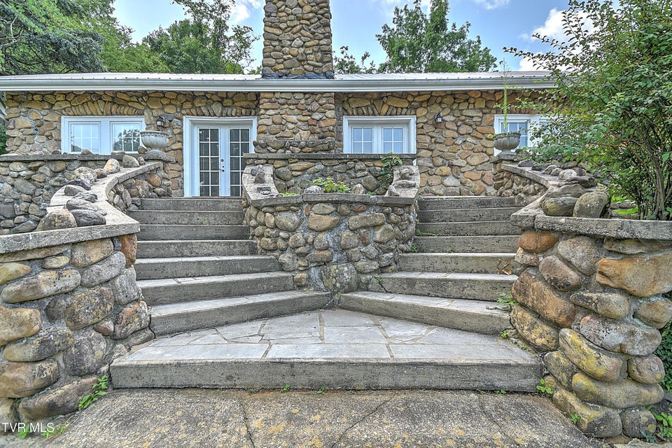 Photo #59: 1027 Summer Street