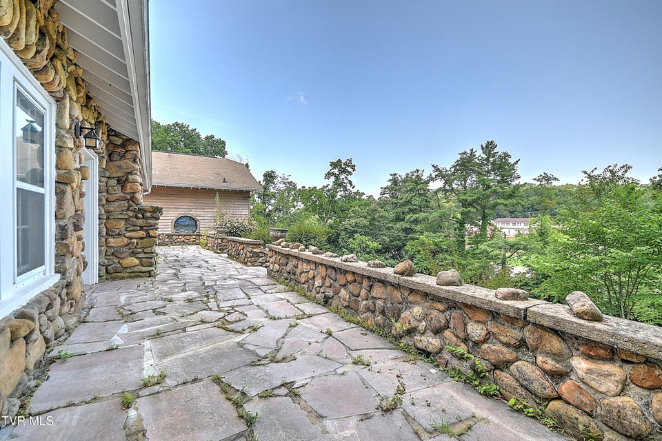 Photo #60: 1027 Summer Street