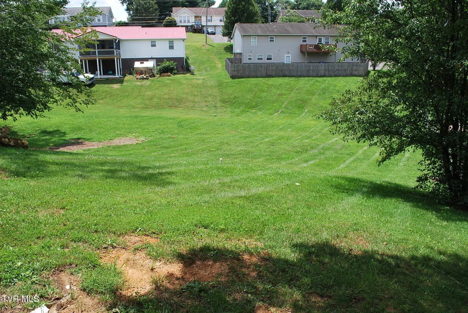 Photo #7: 115 Chimney Top Lane