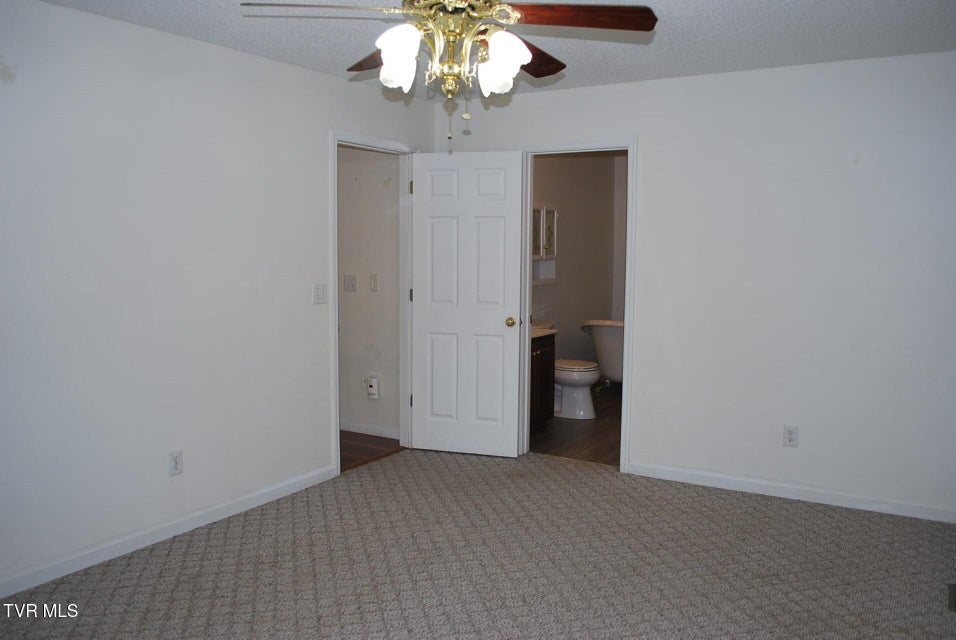 Photo #29: 115 Chimney Top Lane