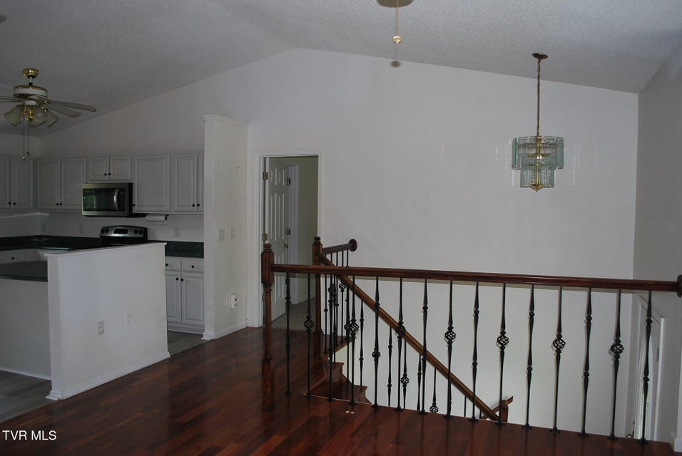 Photo #10: 115 Chimney Top Lane