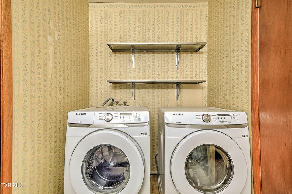 Photo #19: 105 Willcrest Circle
