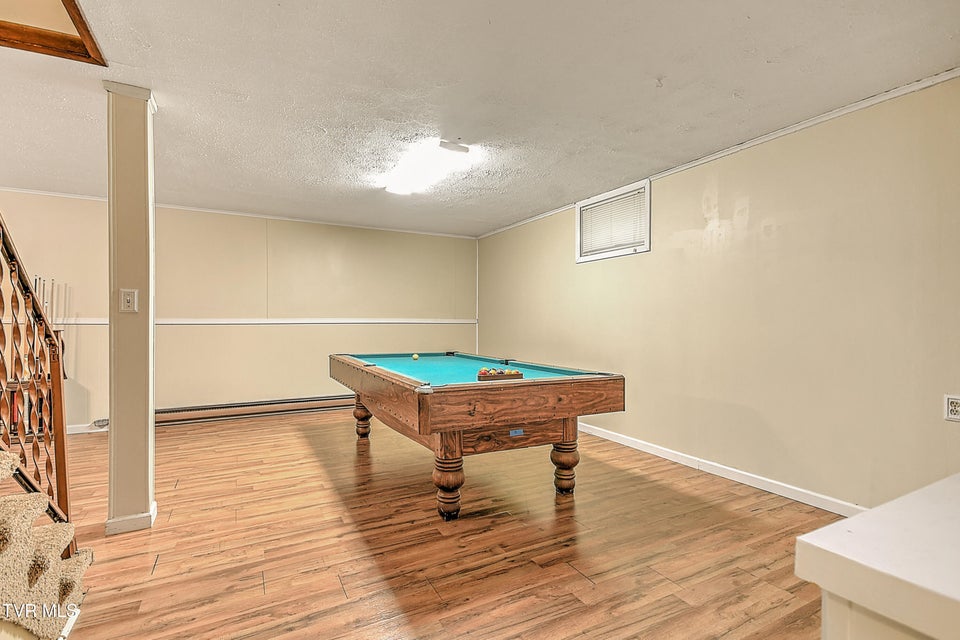 Photo #28: 112 Hillview Road