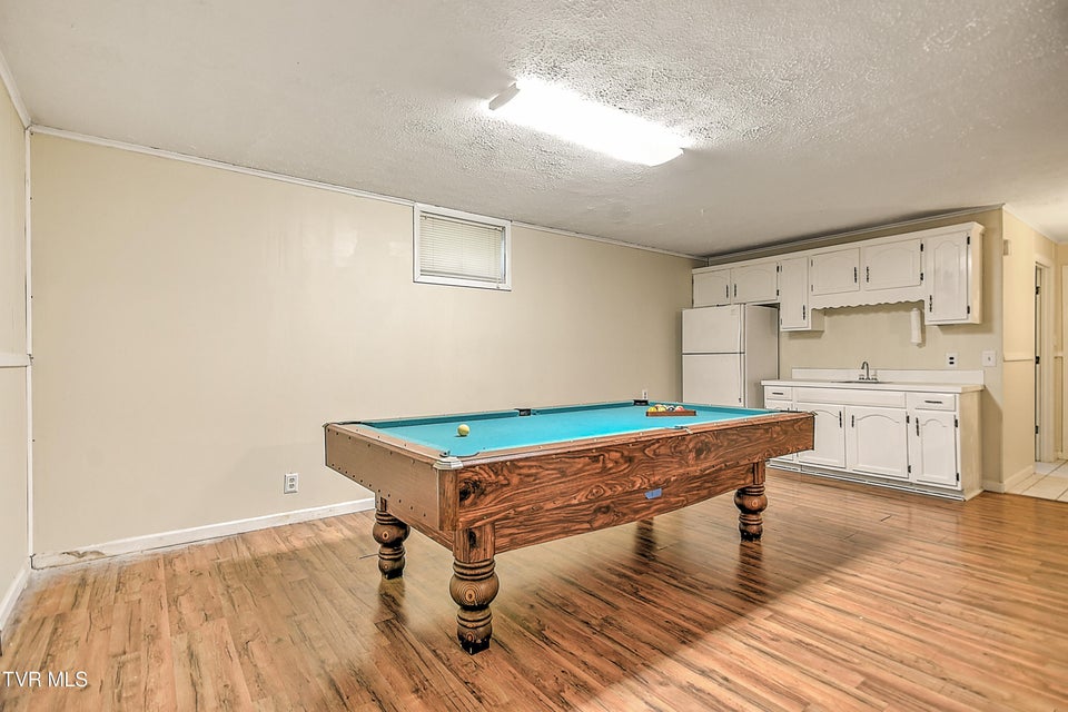 Photo #29: 112 Hillview Road