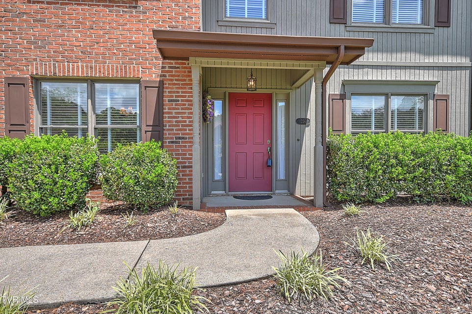 Photo #4: 226 Willowbend Court Court
