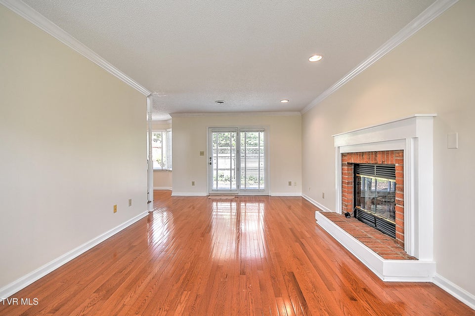Photo #7: 226 Willowbend Court Court